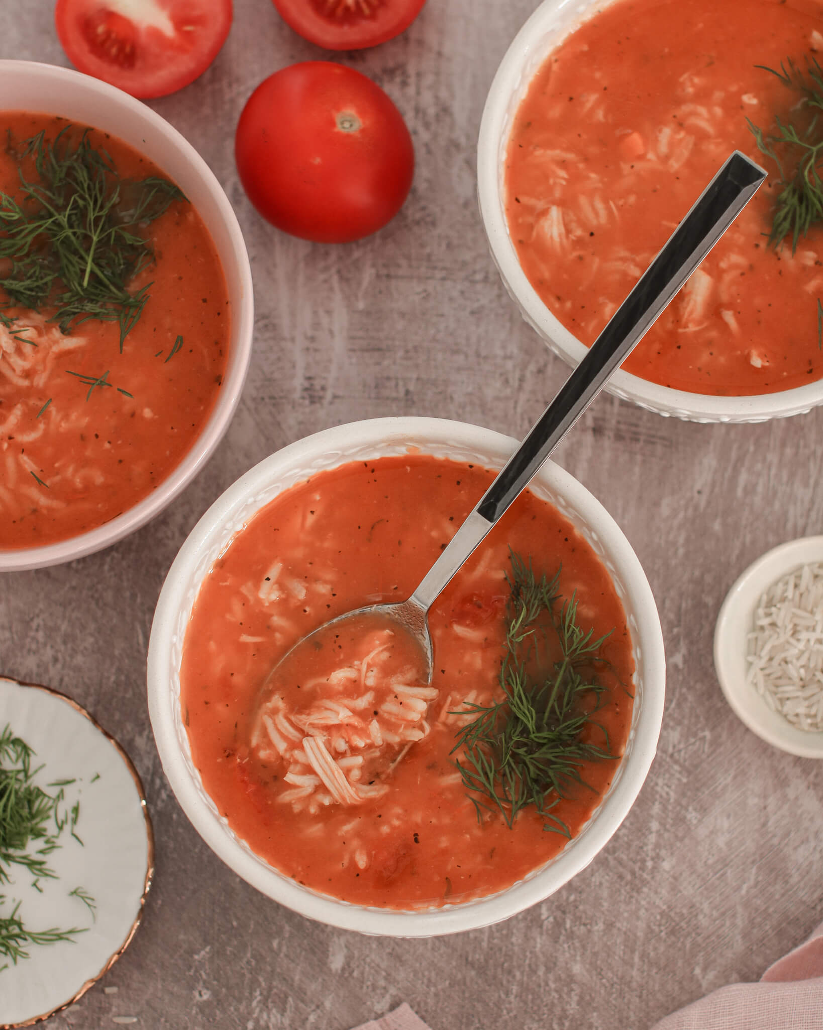 pomidoru sriuba su ryziais