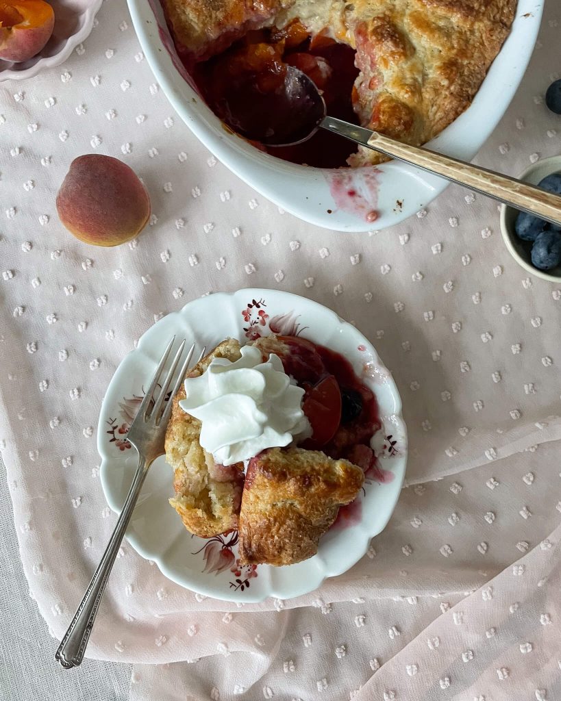 kobleris su abrikosais